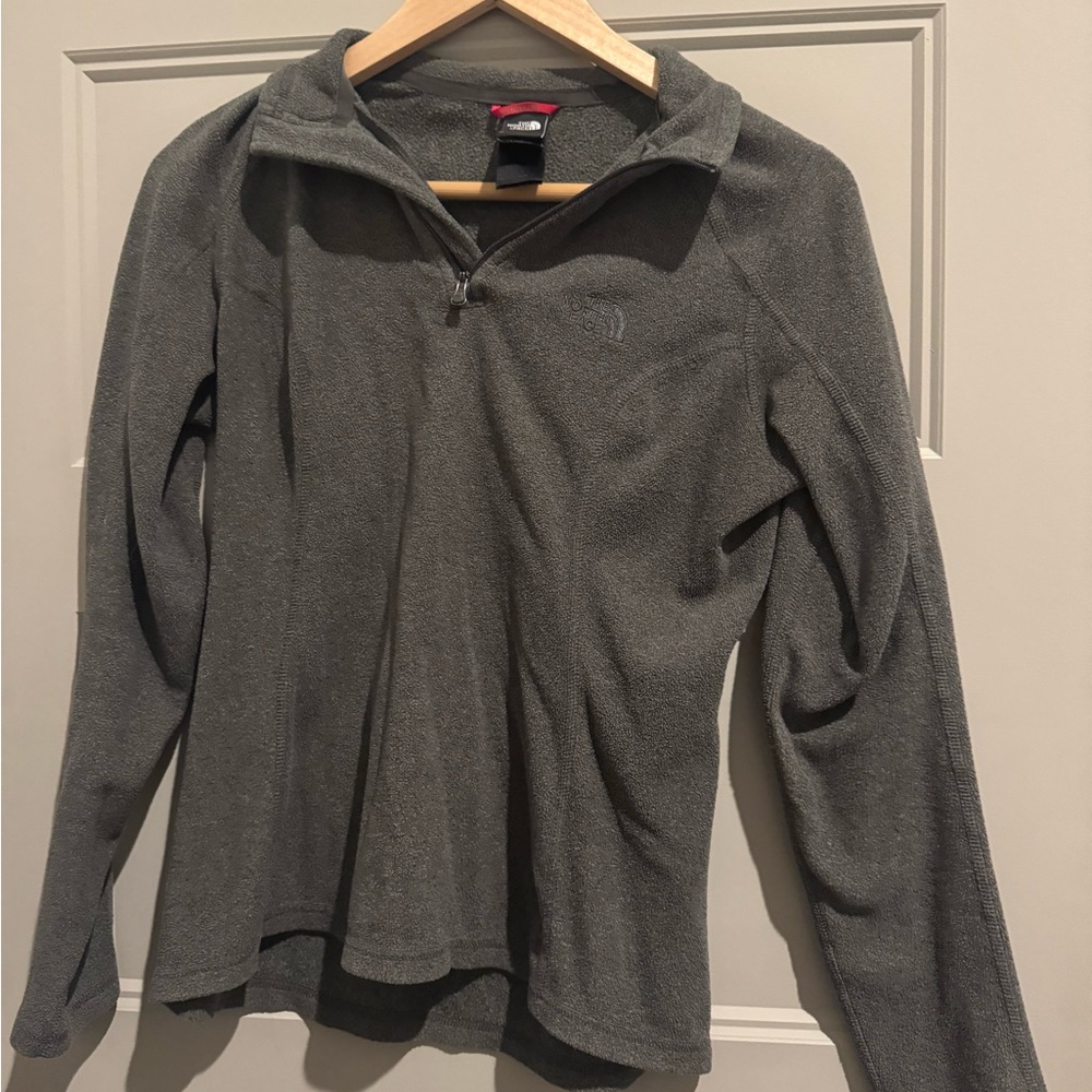 Women's North Face Quarter-Zip Top